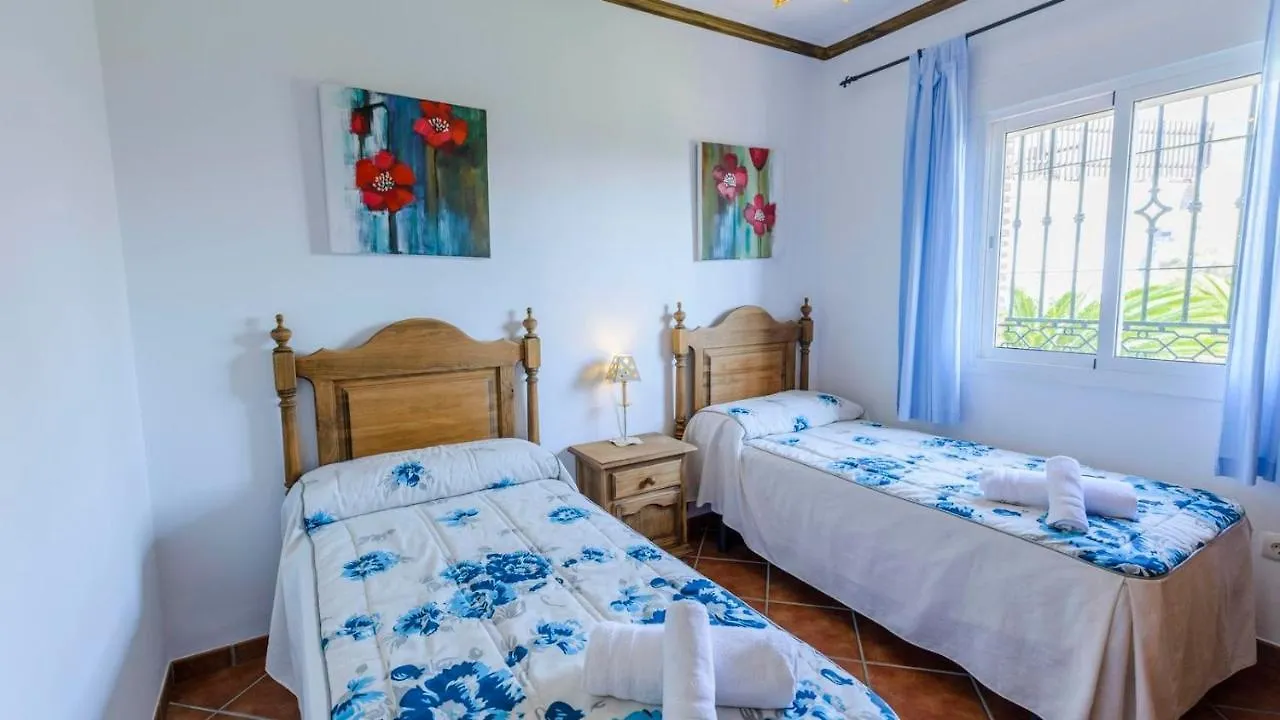 Villa Angelyn Nerja By Ruralidays